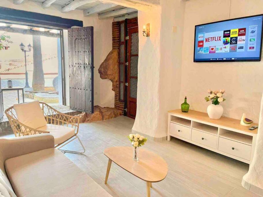 La Palmera. Casa Rural Con Piscina Privada. Benadalid Luaran gambar