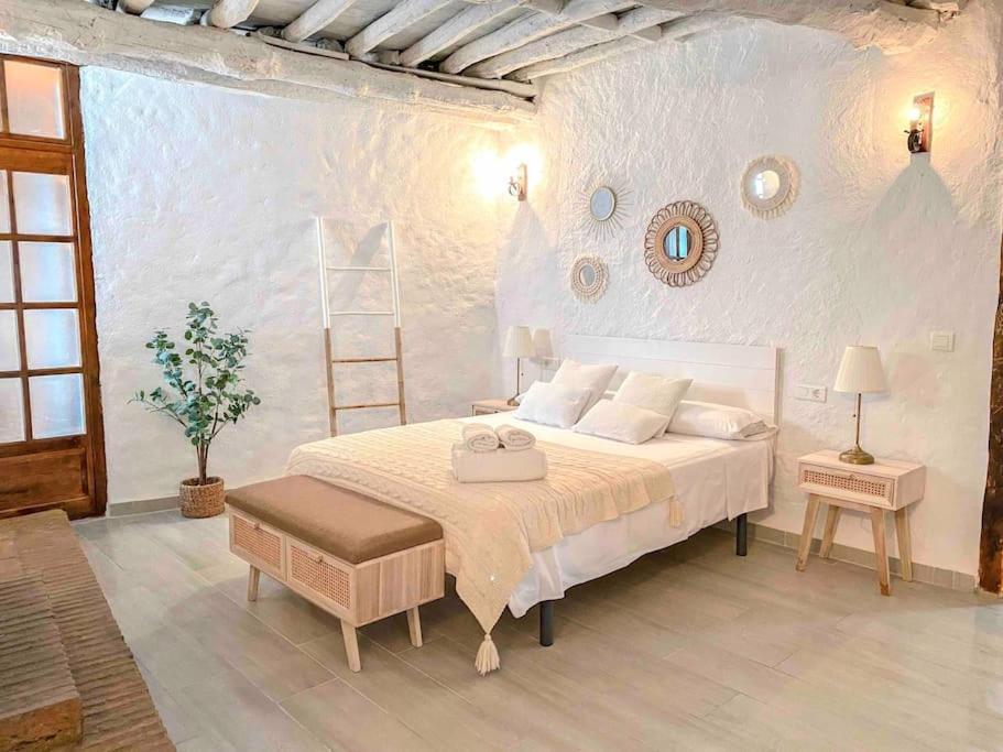 La Palmera. Casa Rural Con Piscina Privada. Benadalid Luaran gambar